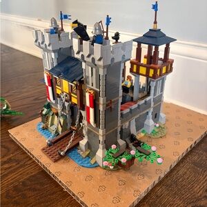 LEGO Creator Medieval Castle 31120